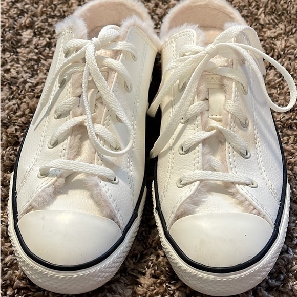 Converse Slip-Ons - Picture 1 of 4